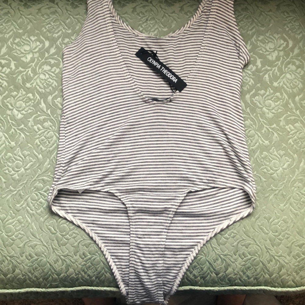Striped bodysuit - Picture 2 of 2